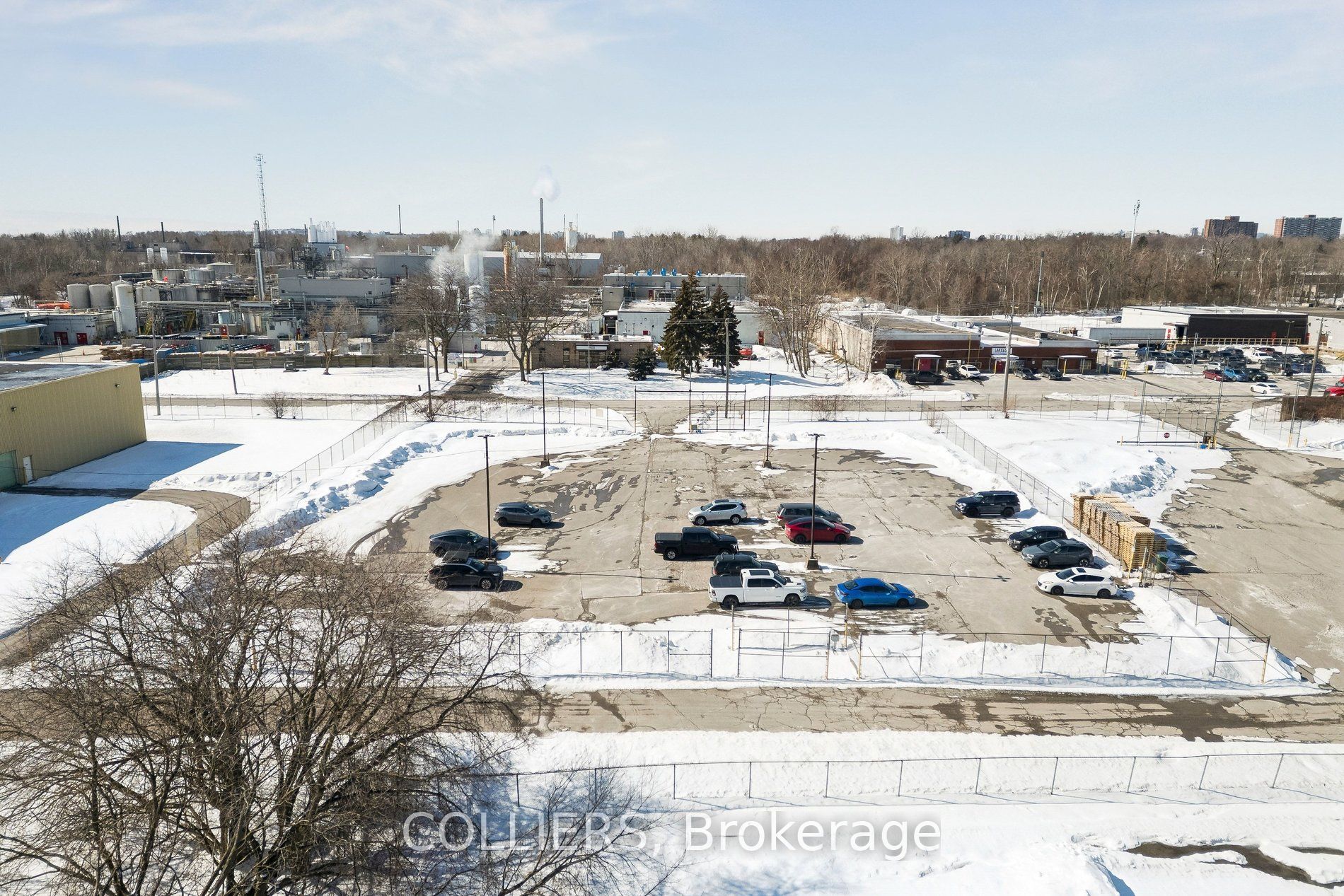 595 Coronation Drive