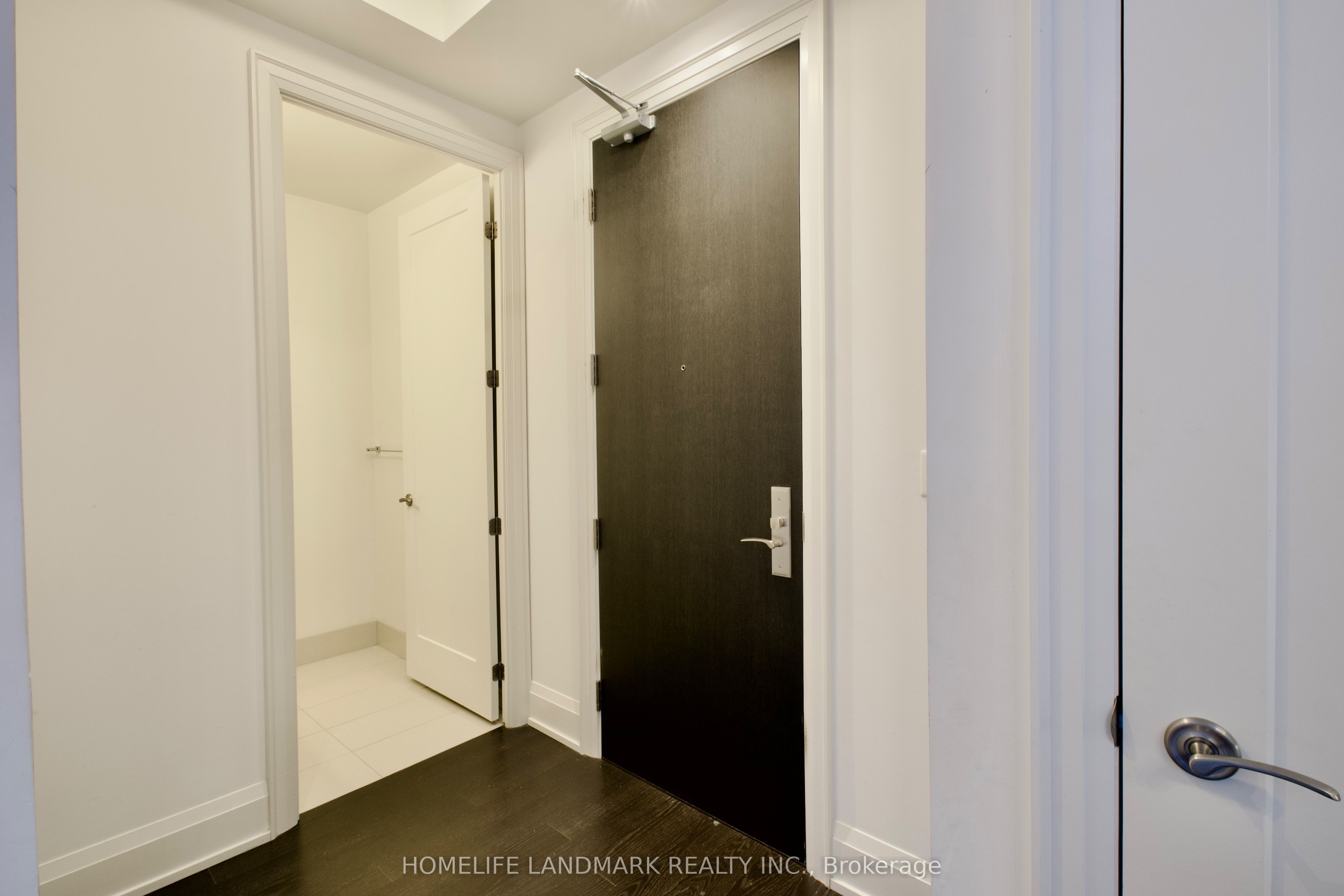 20 Fred Varley Drive 232