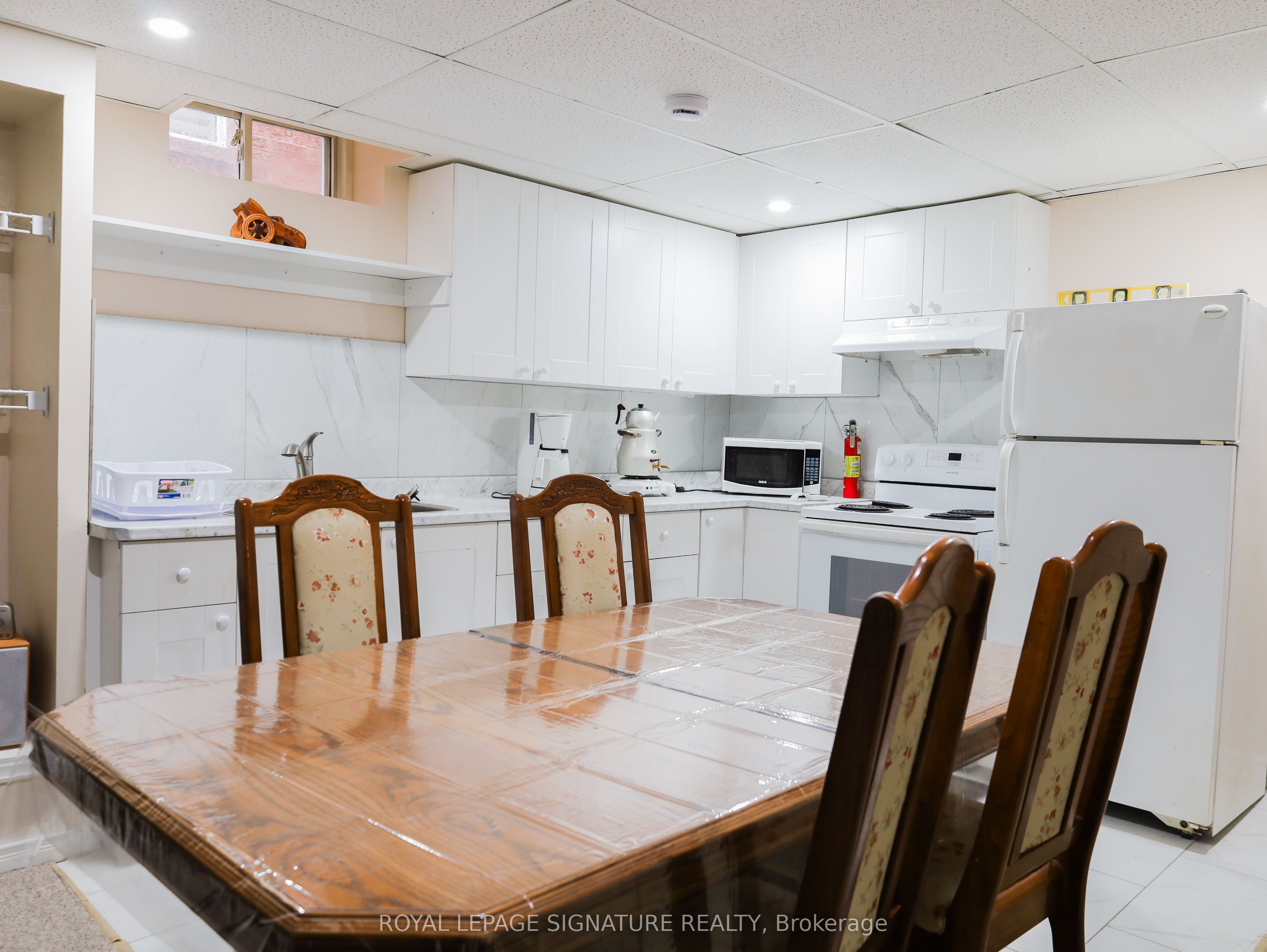77 Rushingbrook Drive 1 Bed 1Bath Basement