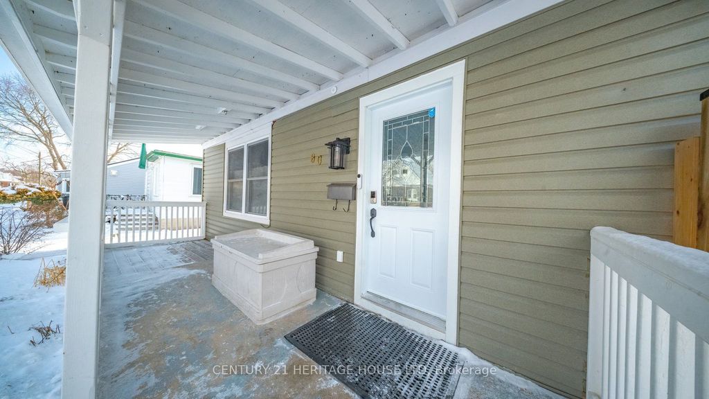 Photo of 80 Aberdeen Avenue, Brantford, ON N3S 1S1 (MLS # X12717180)