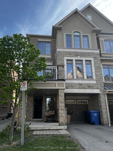 2435 Greenwich Drive 21 Oakville ON L6M 0S4