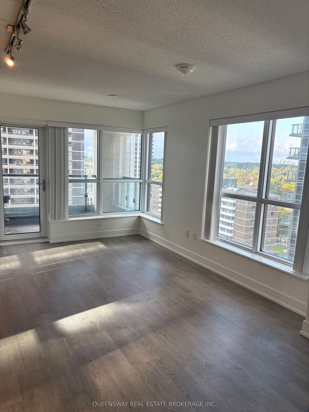 Photo of 7 Mabelle Avenue #1504, Toronto, ON M5T 0C9 (MLS # W12800914)