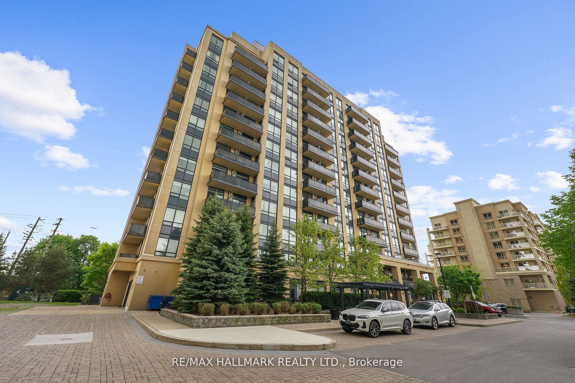 520 Steeles Avenue 1508