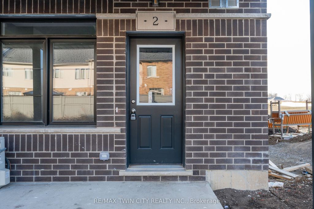Photo of 2 Oat Lane, Kitchener, ON N2R 0T1 (MLS # X13042424)