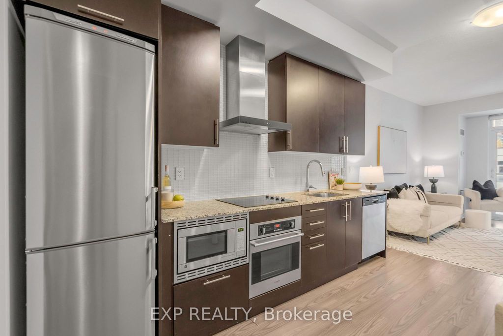 Photo of 352 Front Street W #2021, Toronto, ON M5V 0K3 (MLS # C12950178)