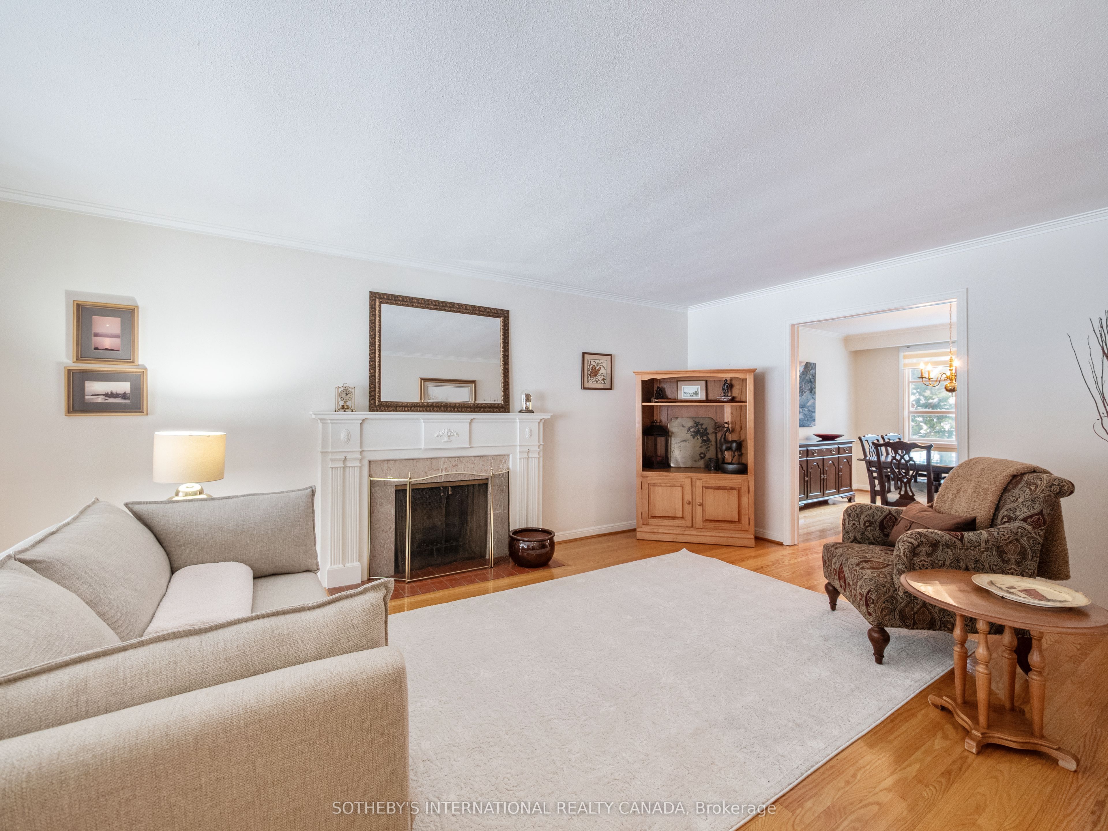 1601 Calumet Place
