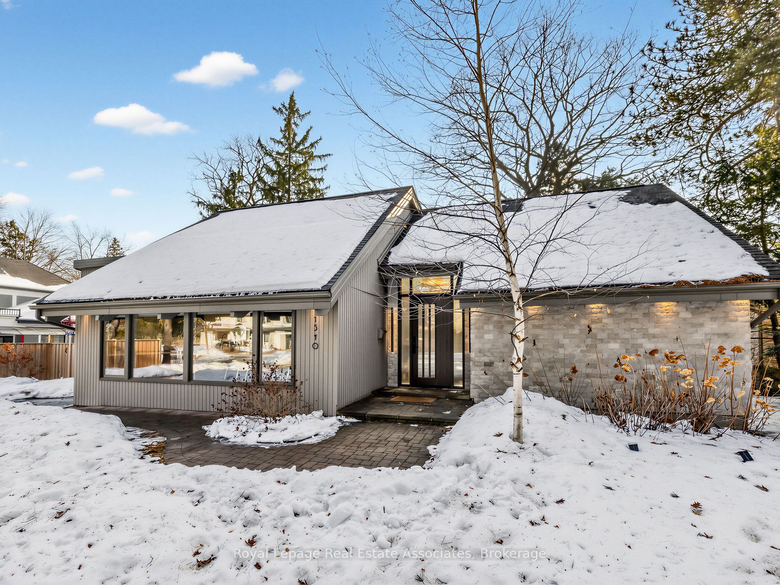 1510 Point O Woods Road