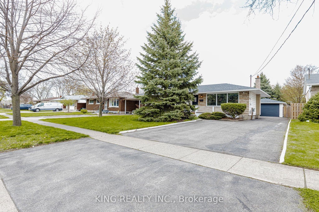 Photo of 476 BUNTING Road, St. Catharines, ON L2M 3B1 (MLS # X13538230)