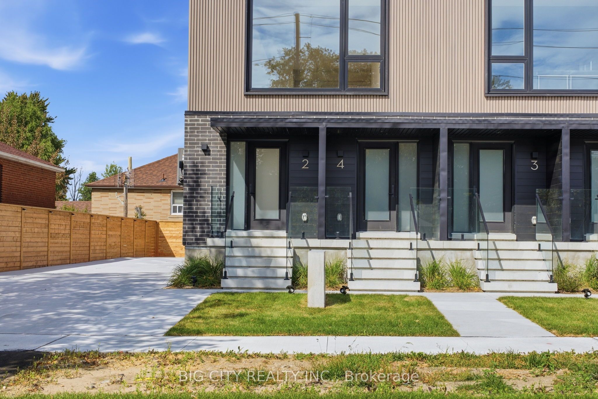 276 Lanor Avenue 2