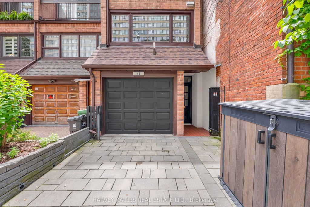 Photo of 49 Granby Street, Toronto, ON M5B 1H8 (MLS # C13813114)