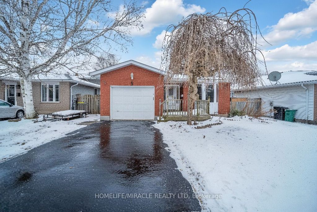 Photo of 261 Country Hill Drive, Kitchener, ON N2E 2C1 (MLS # X12677274)