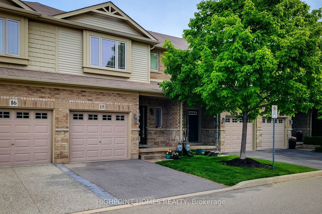 Photo of 6 Chestnut Drive #15, Grimsby, ON L1M 0C4 (MLS # X12397570)