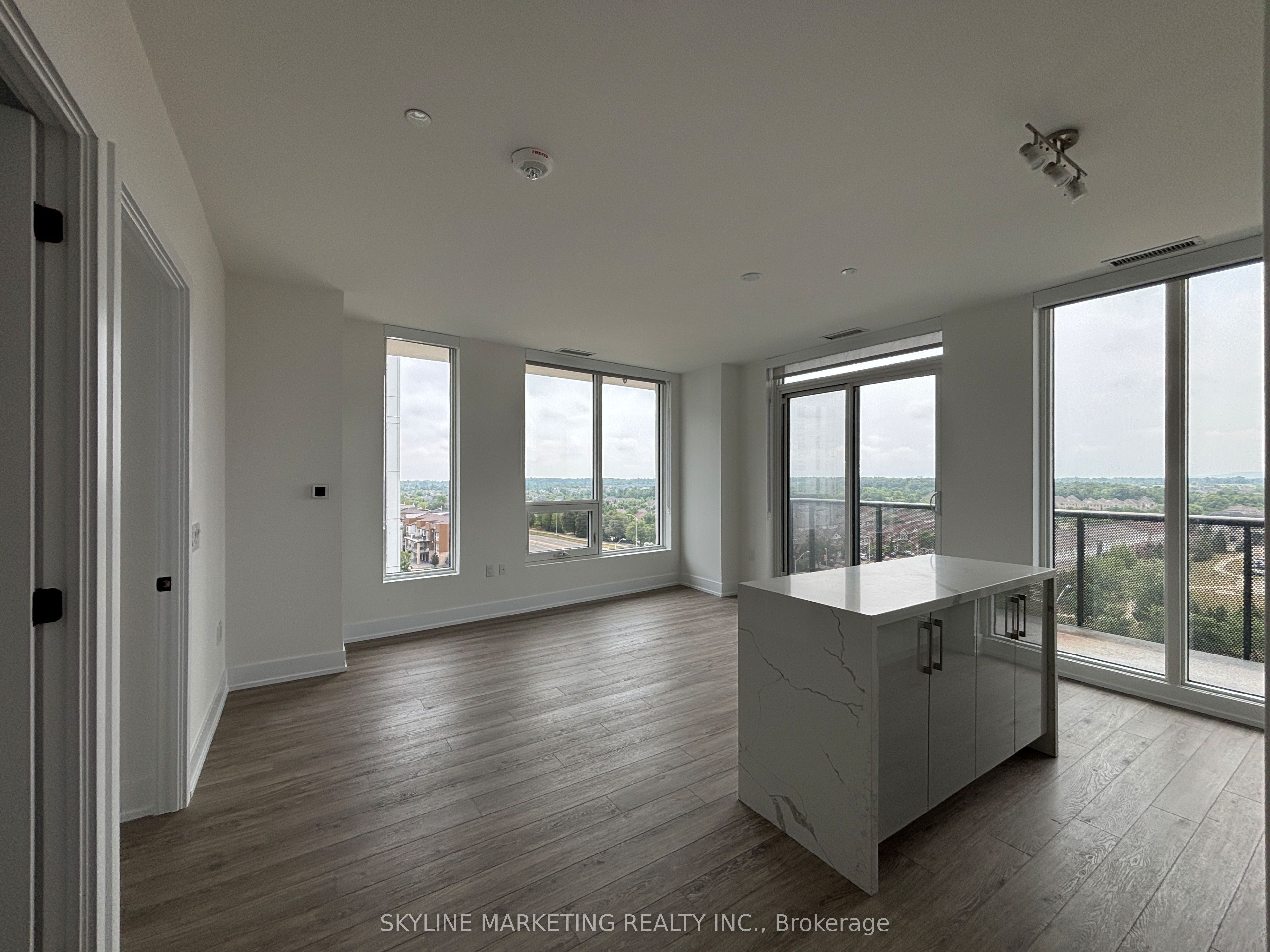 2450 Old Bronte Road 631