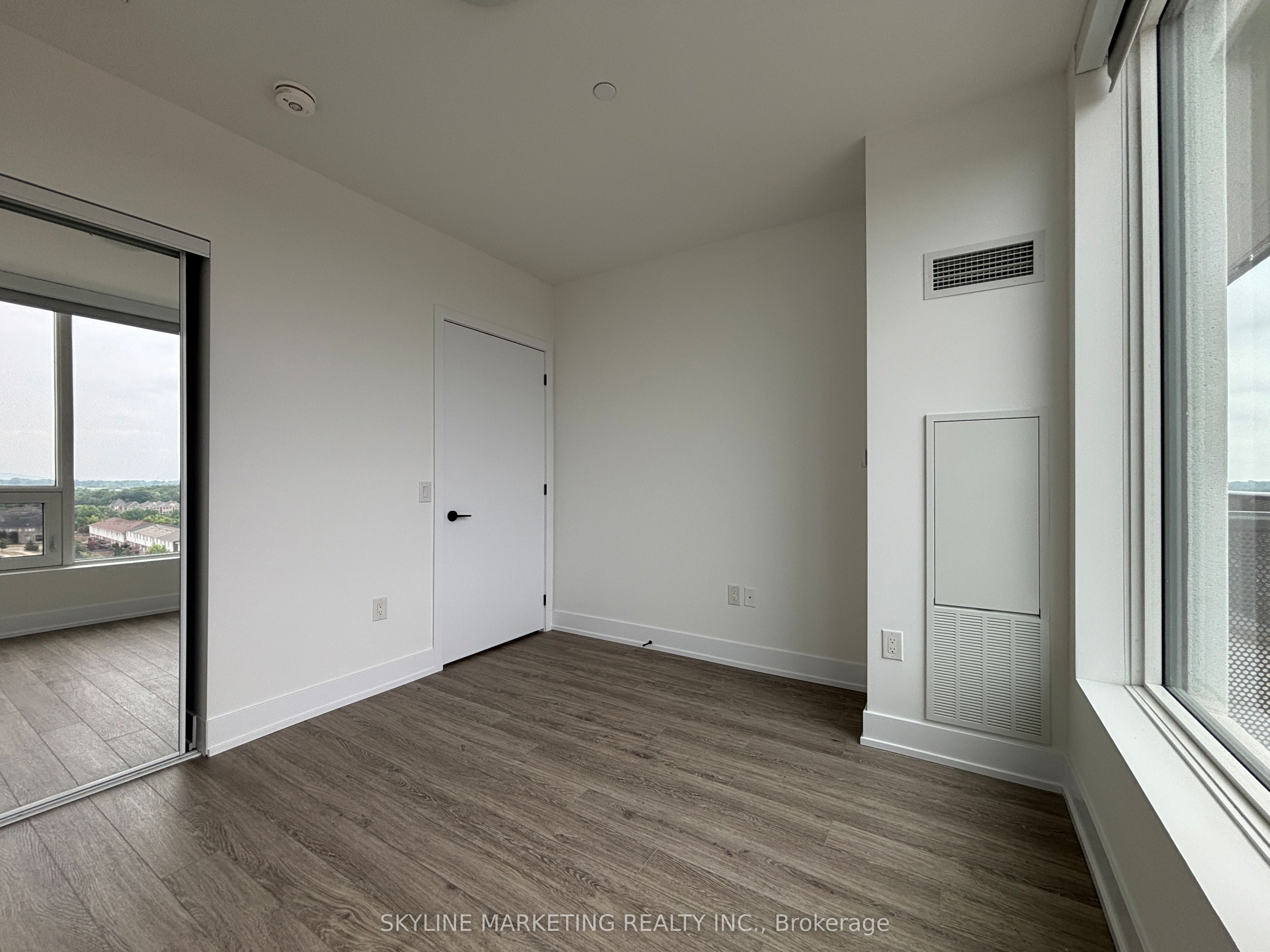 2450 Old Bronte Road 631
