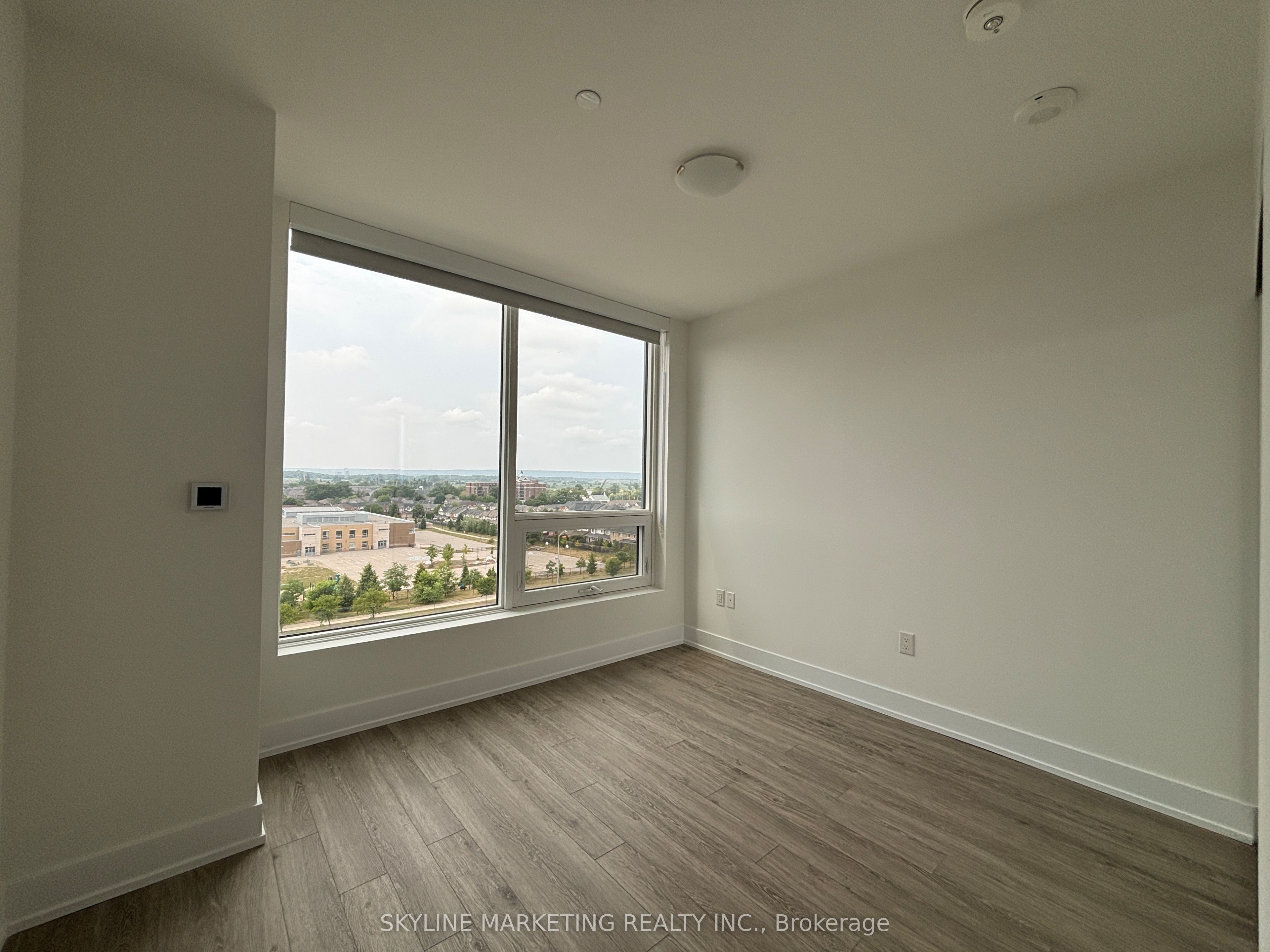 2450 Old Bronte Road 631