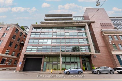 90 Broadview Avenue LW1 Toronto ON M4M 0A7