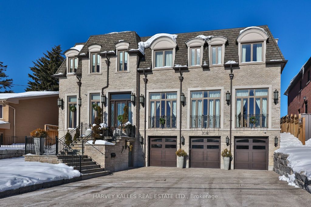 Photo of 318 MAPLE LEAF Drive, Toronto, ON M6L 1P6 (MLS # W12760892)