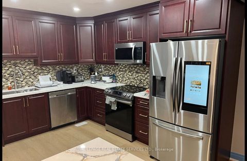 872 Browns Line N/A 4 Toronto ON M8W 3W2