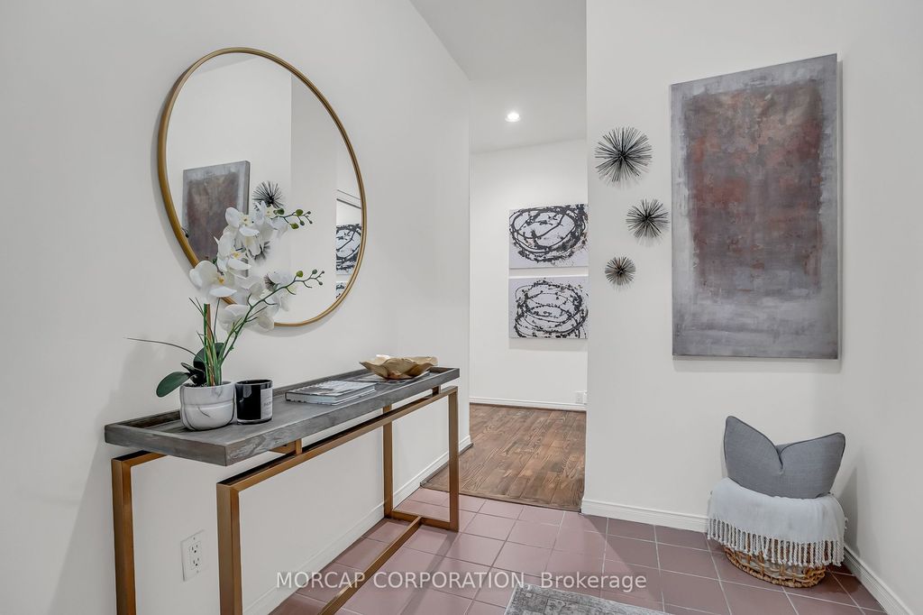 Photo of 600 Eglinton Avenue E #109, Toronto, ON M4P 1P3 (MLS # C12895870)