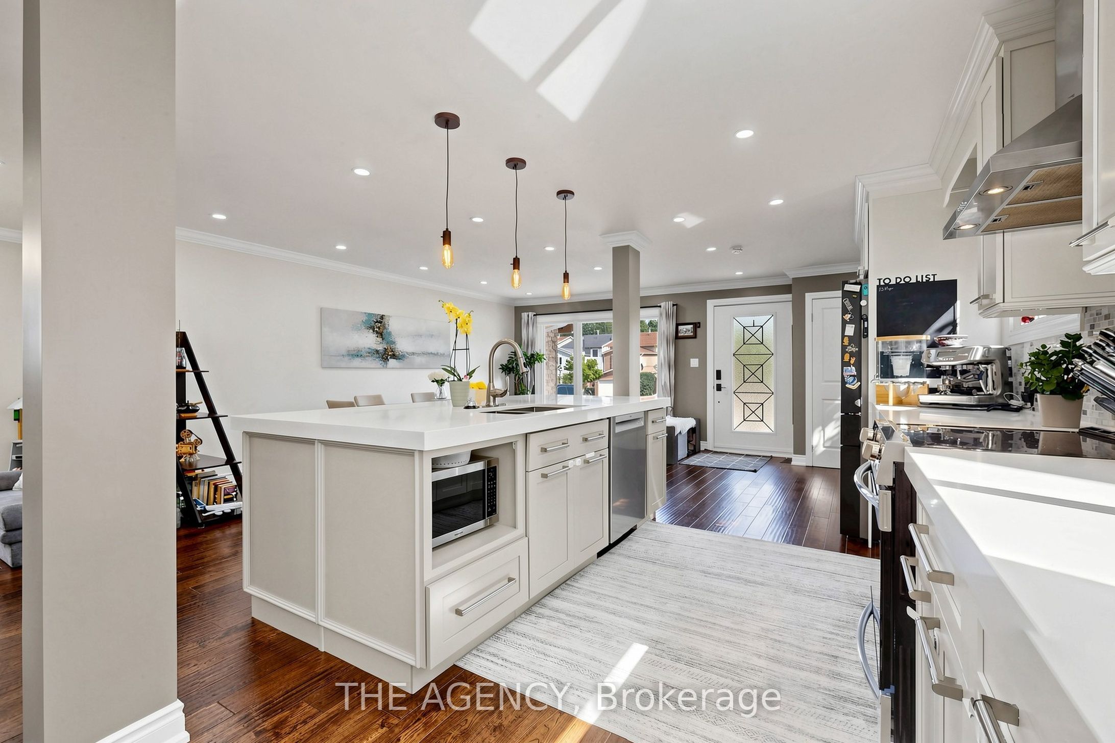 2774 Quill Crescent