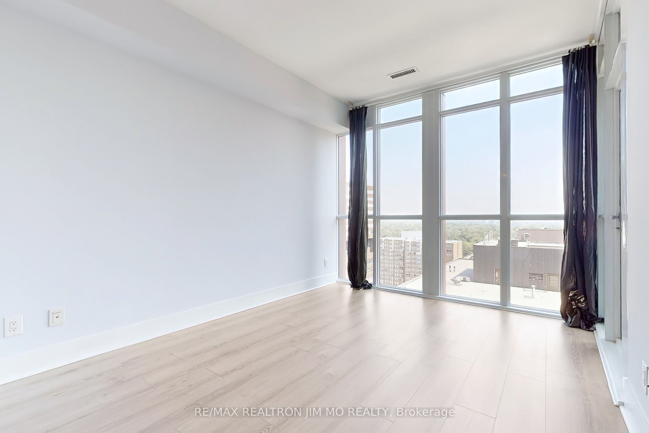 32 Davenport Road 1706