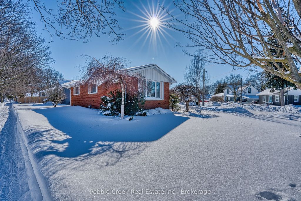Photo of 189 Hincks Street, Goderich, ON N7A 3C9 (MLS # X12760390)