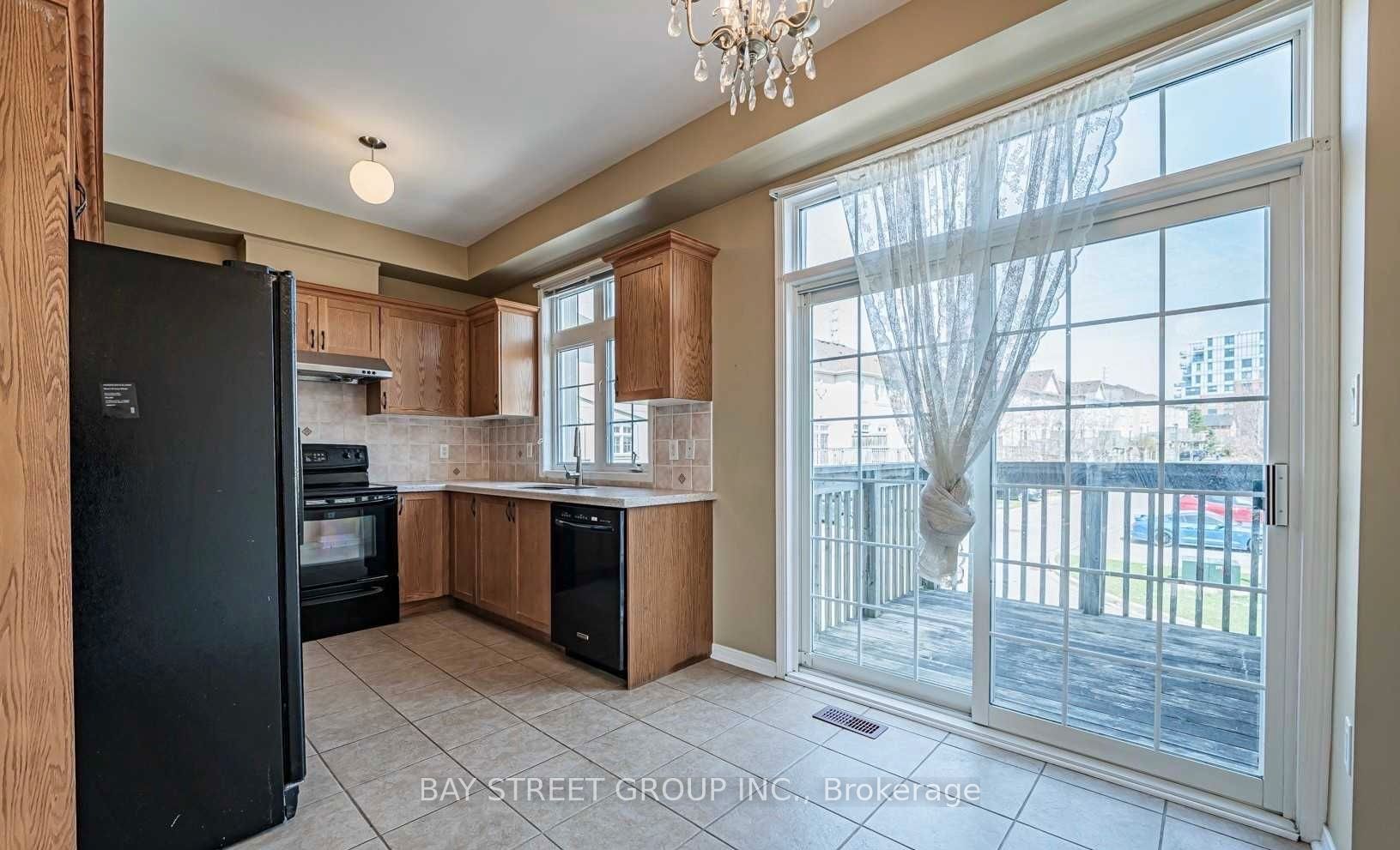 10 Post Oak Drive 14