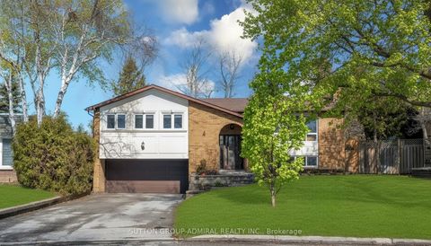 42 Jondan Crescent Markham ON L3T 3Z5