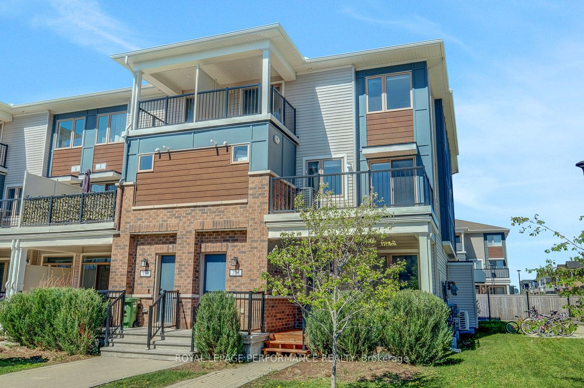 Photo 1 of 18 — 721 Rouncey Road, Kanata, ON K2V 0S5