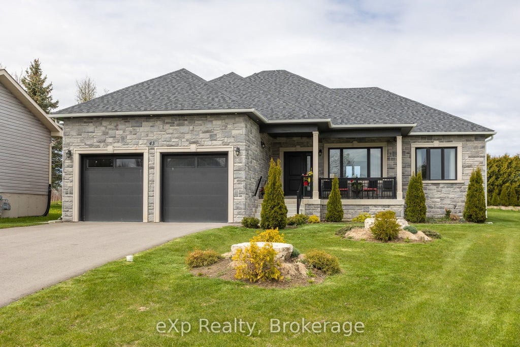 Photo of 43 Country Crescent, Meaford, ON N4L 1L7 (MLS # X13133298)