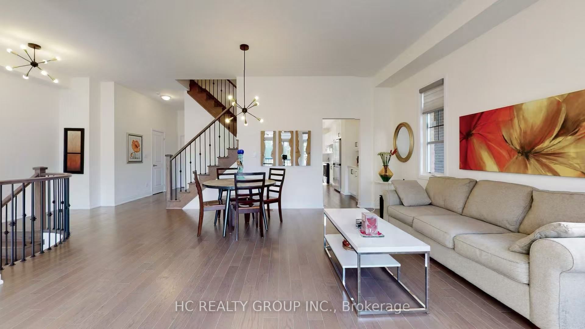 2123 Royal Gala Circle Master Suite