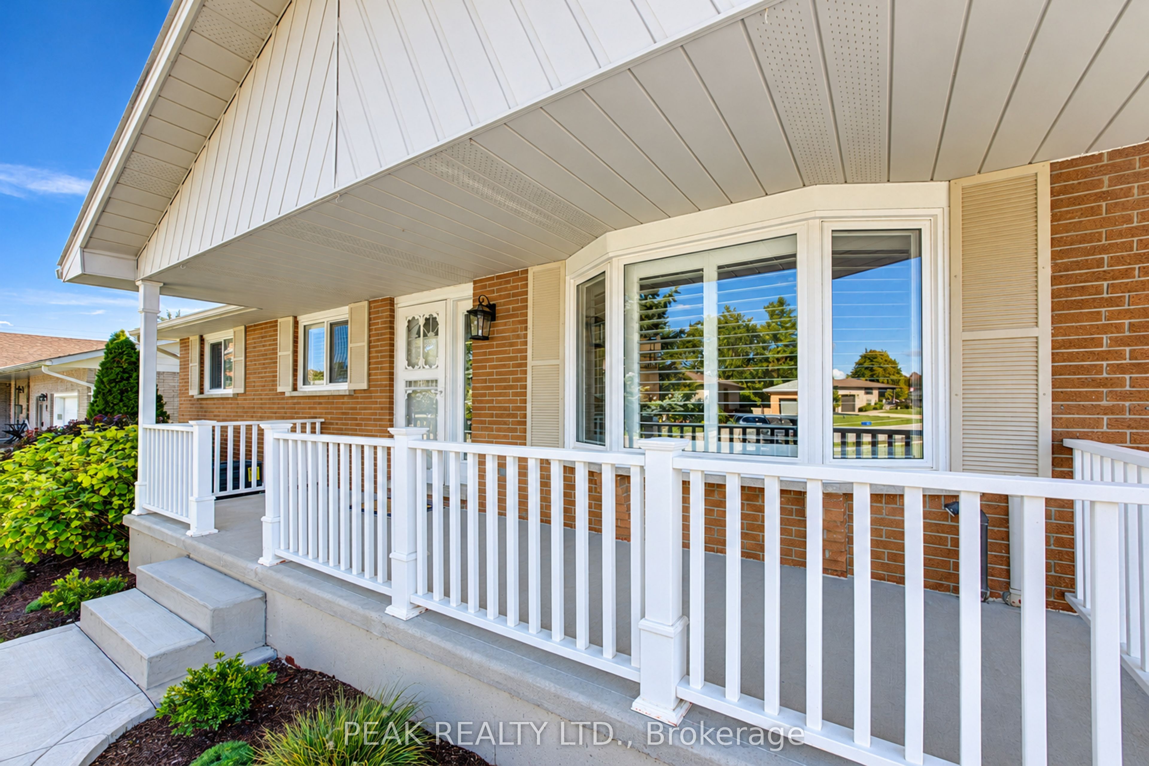 23 Jacob Street W