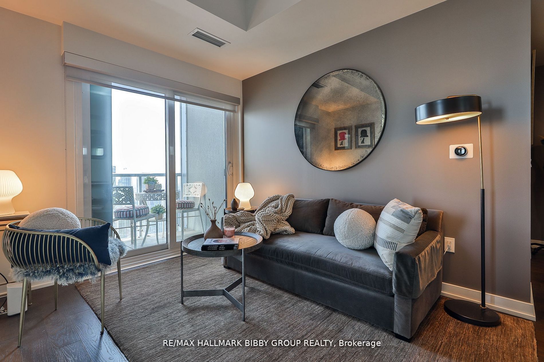 1 Yorkville Avenue 5008