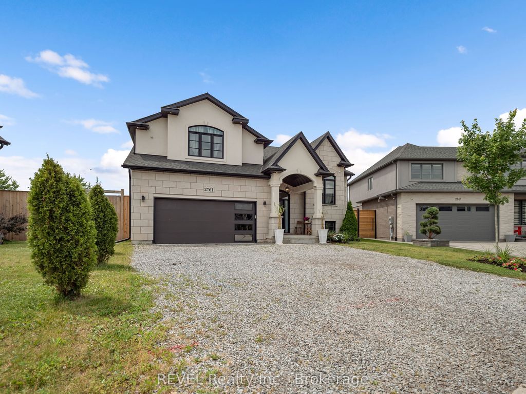 Photo of 2761 Arrowsmith Court, Fort Erie, ON L0S 1S0 (MLS # X13558922)