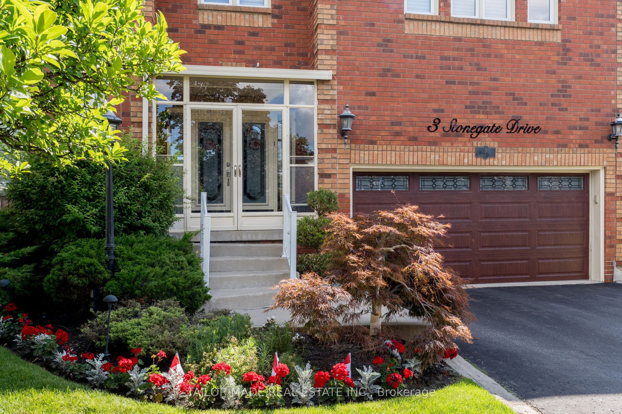 3 Stonegate Drive
