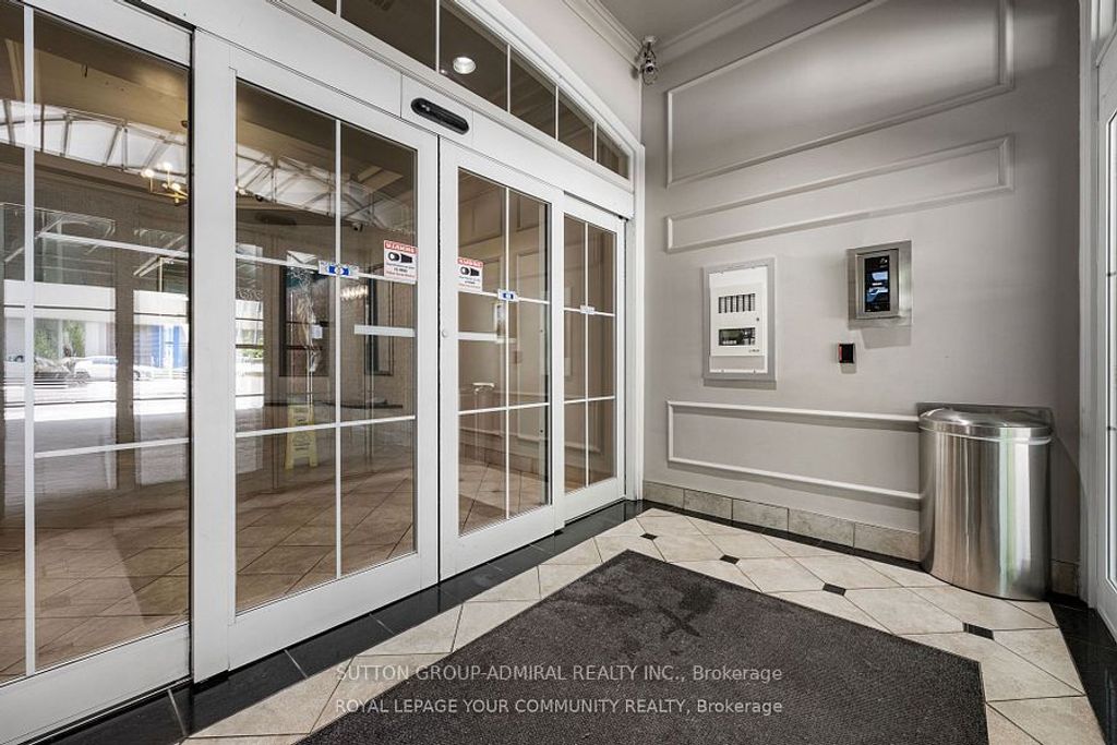 Photo of 80 St Patrick Street #425, Toronto, ON M5T 2X6 (MLS # C12408019)