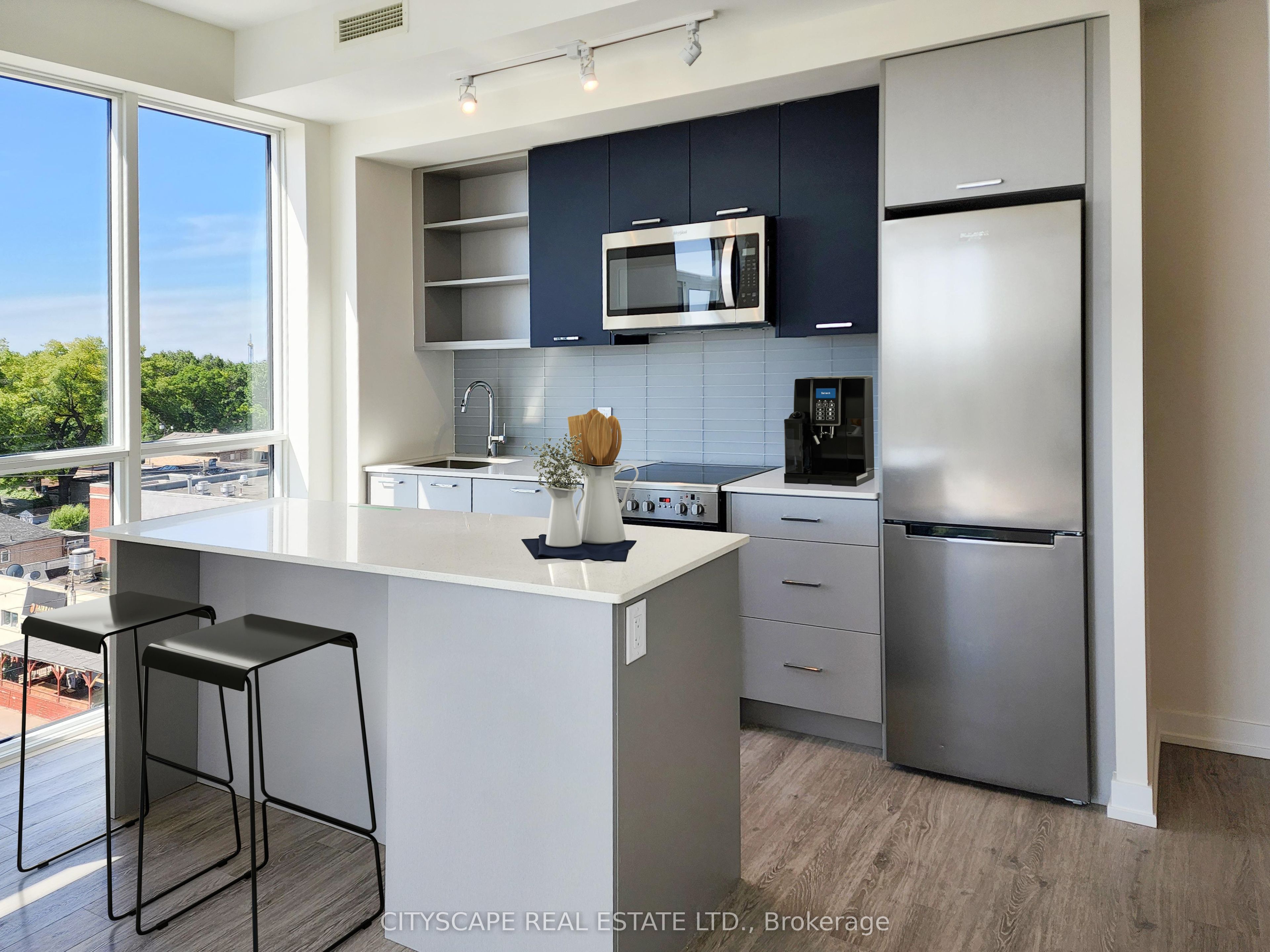 2300 St Clair Avenue W 608