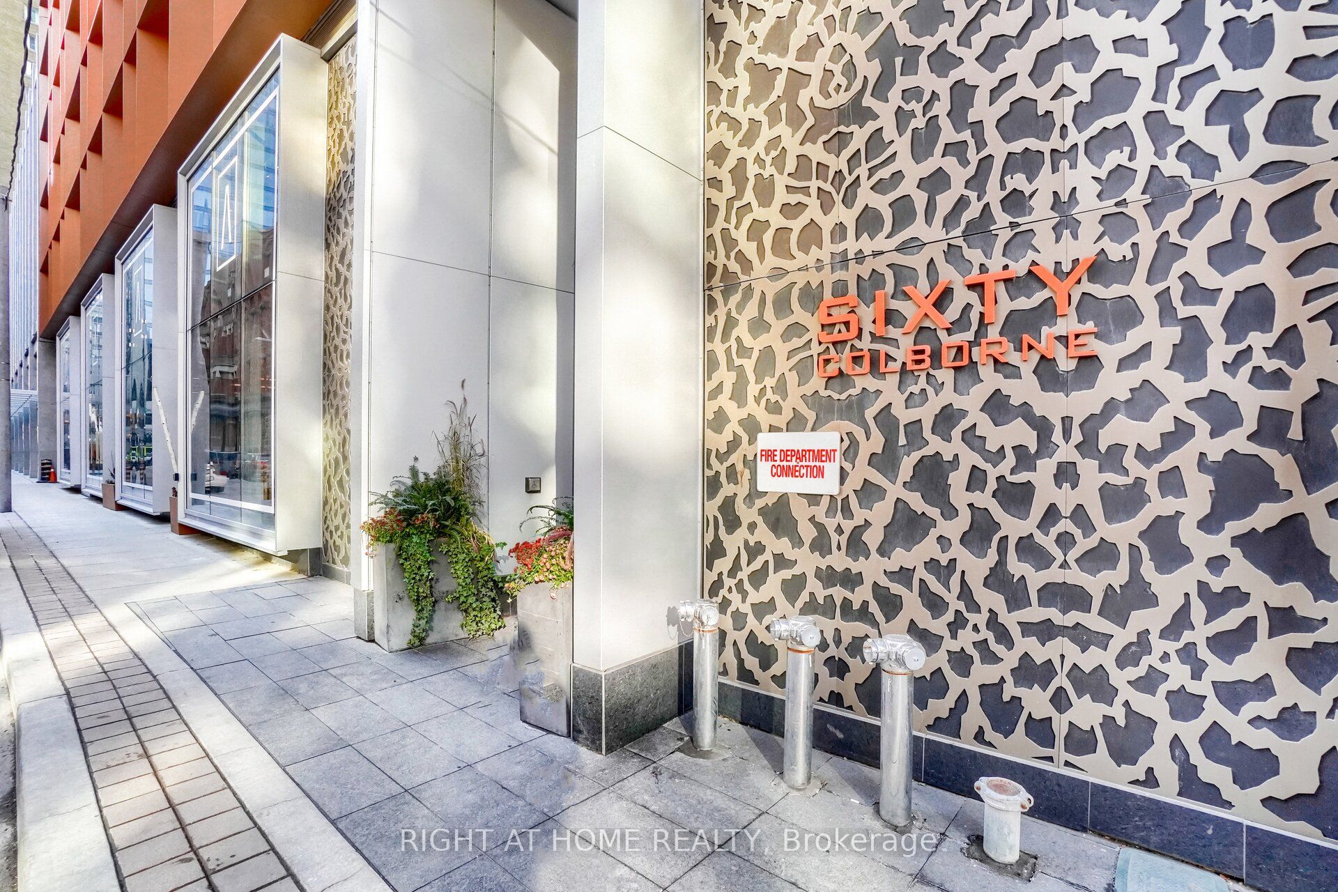 60 Colborne Street 1407