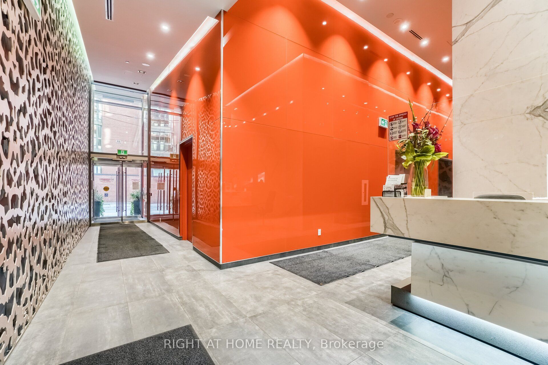 60 Colborne Street 1407