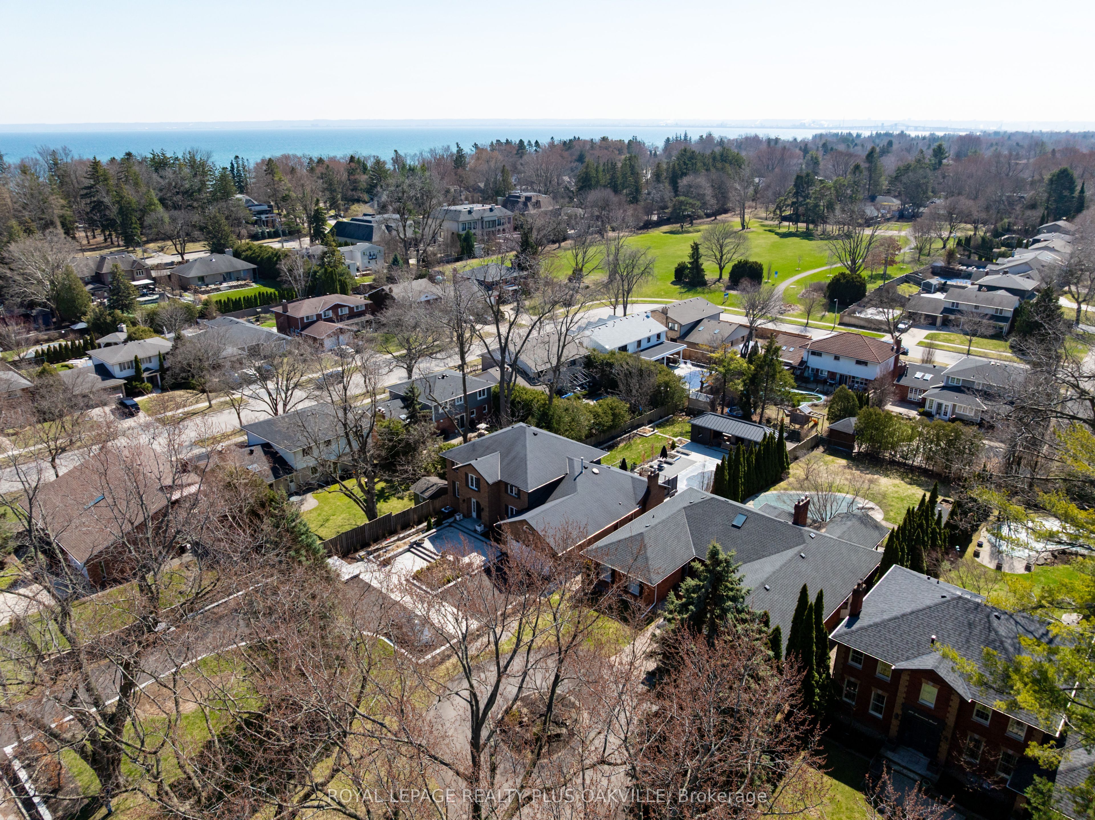 258 Shoreacres Road