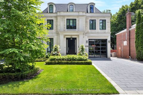 239 Cortleigh Boulevard Toronto ON M5N 1P8
