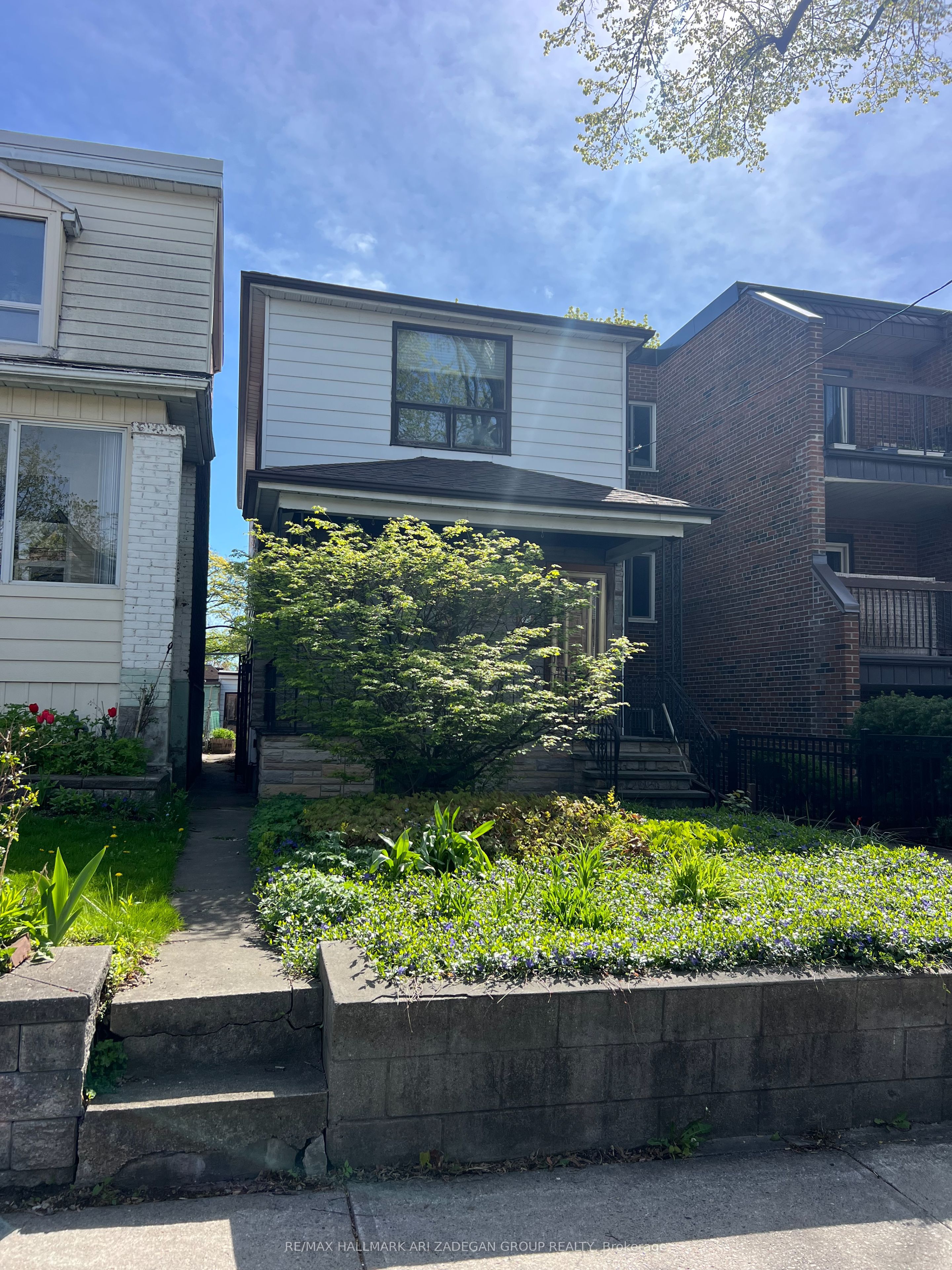 43 Eaton Avenue