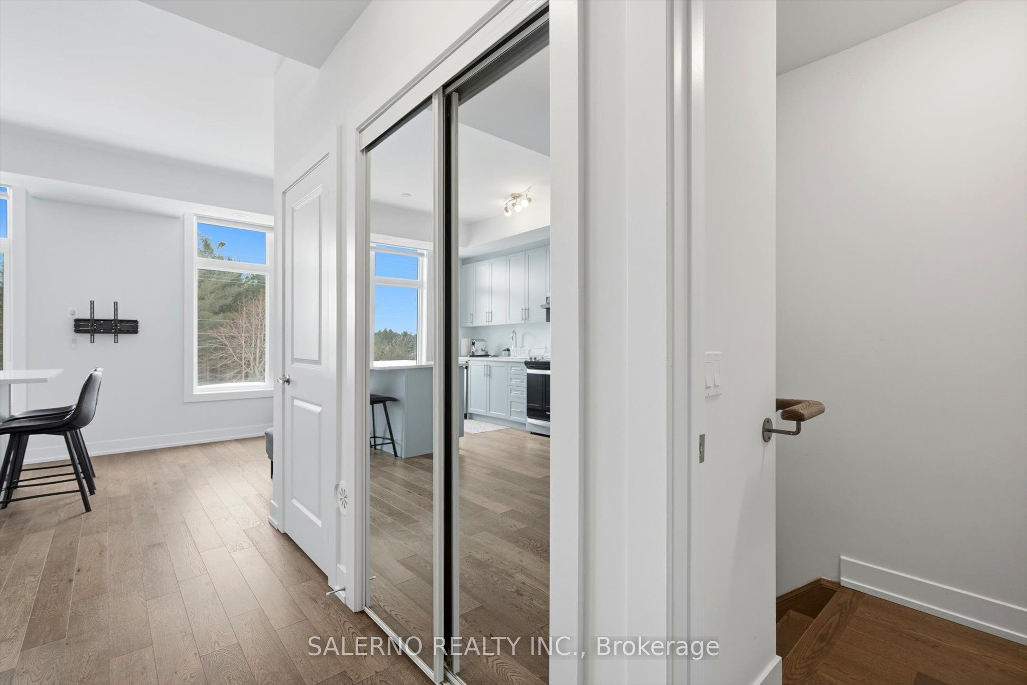 9560 Islington Avenue U215