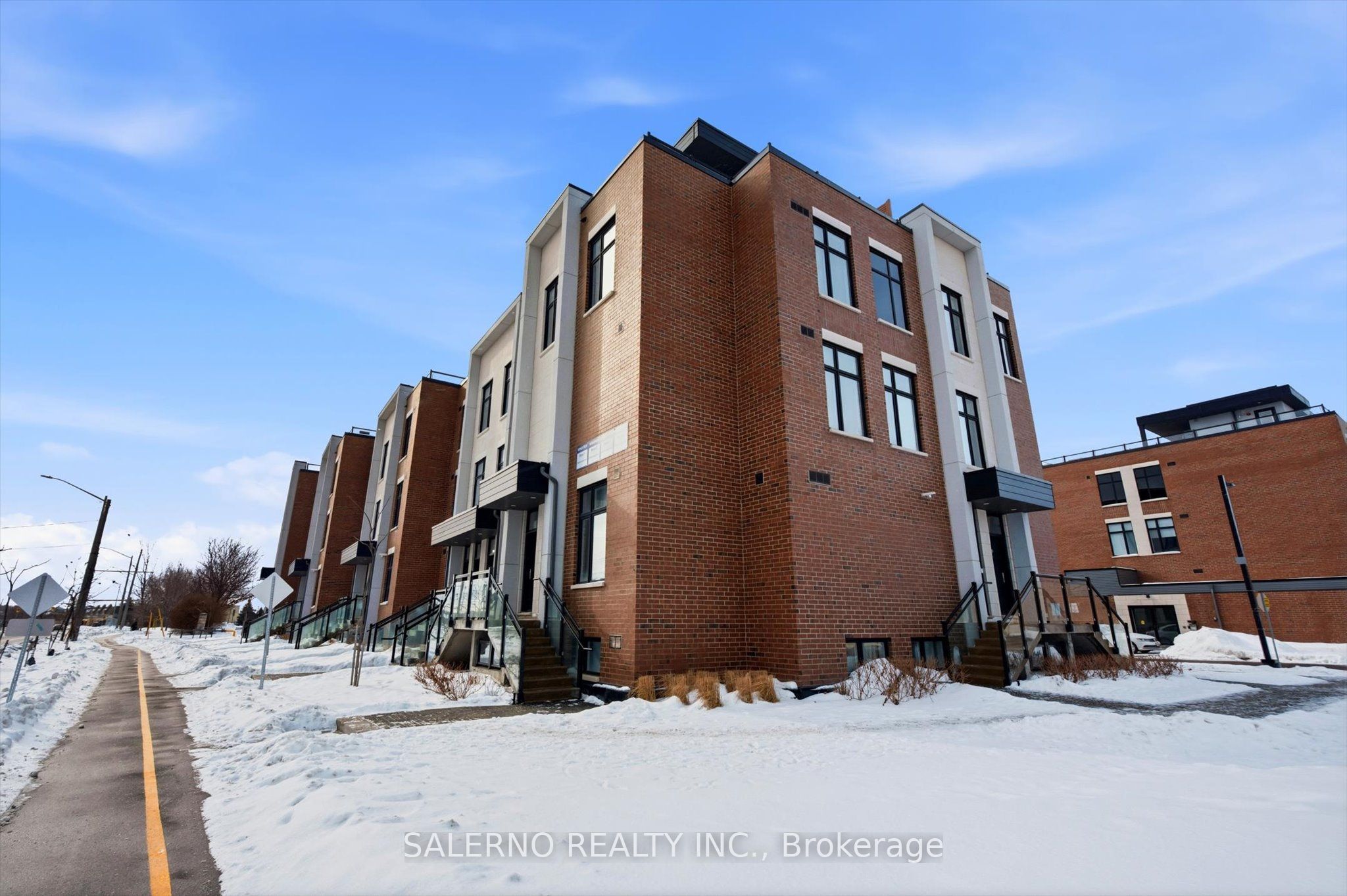 9560 Islington Avenue U215