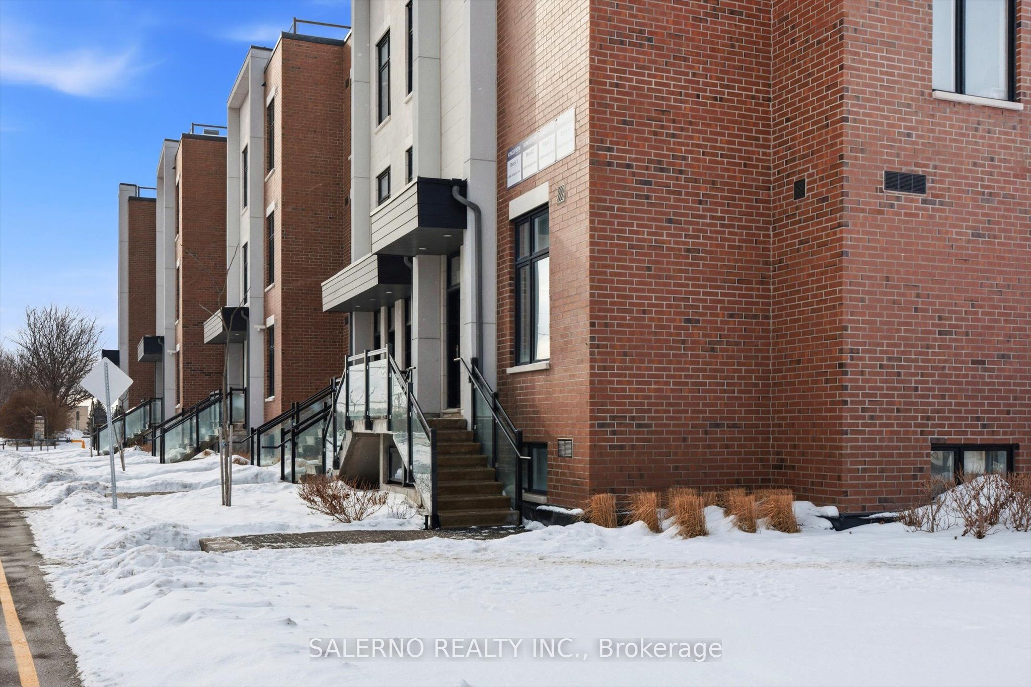 9560 Islington Avenue U215