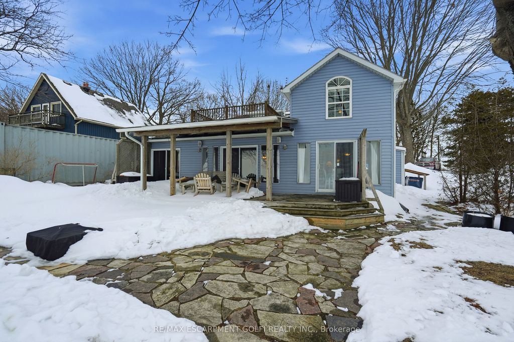 Photo of 735 Sandy Bay Road, Haldimand, ON N1A 2W6 (MLS # X12798450)