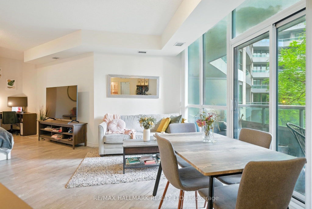 Photo of 25 Lower Simcoe Street #301, Toronto, ON M5J 3A1 (MLS # C13674538)