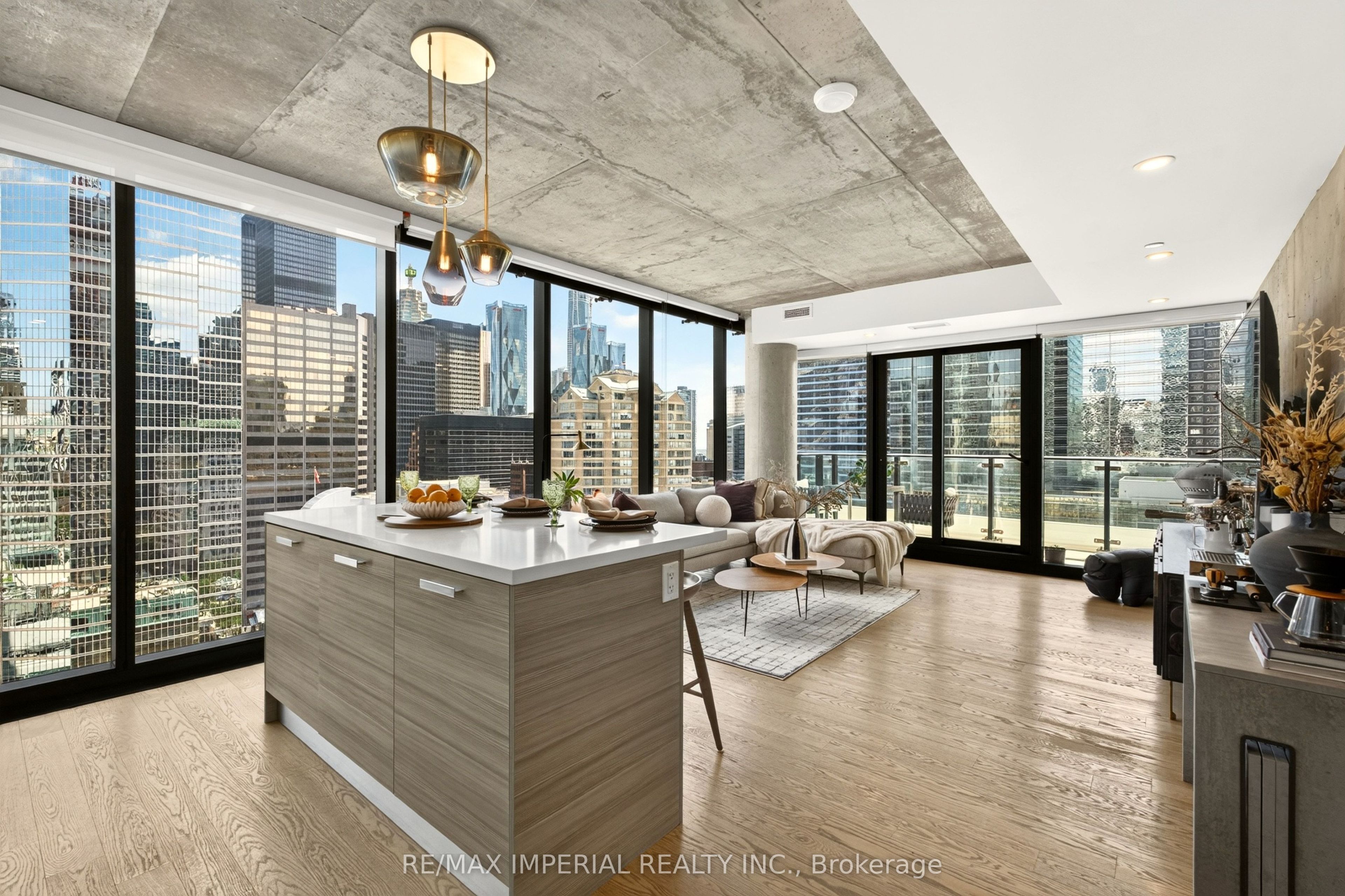 224 King Street W 1804