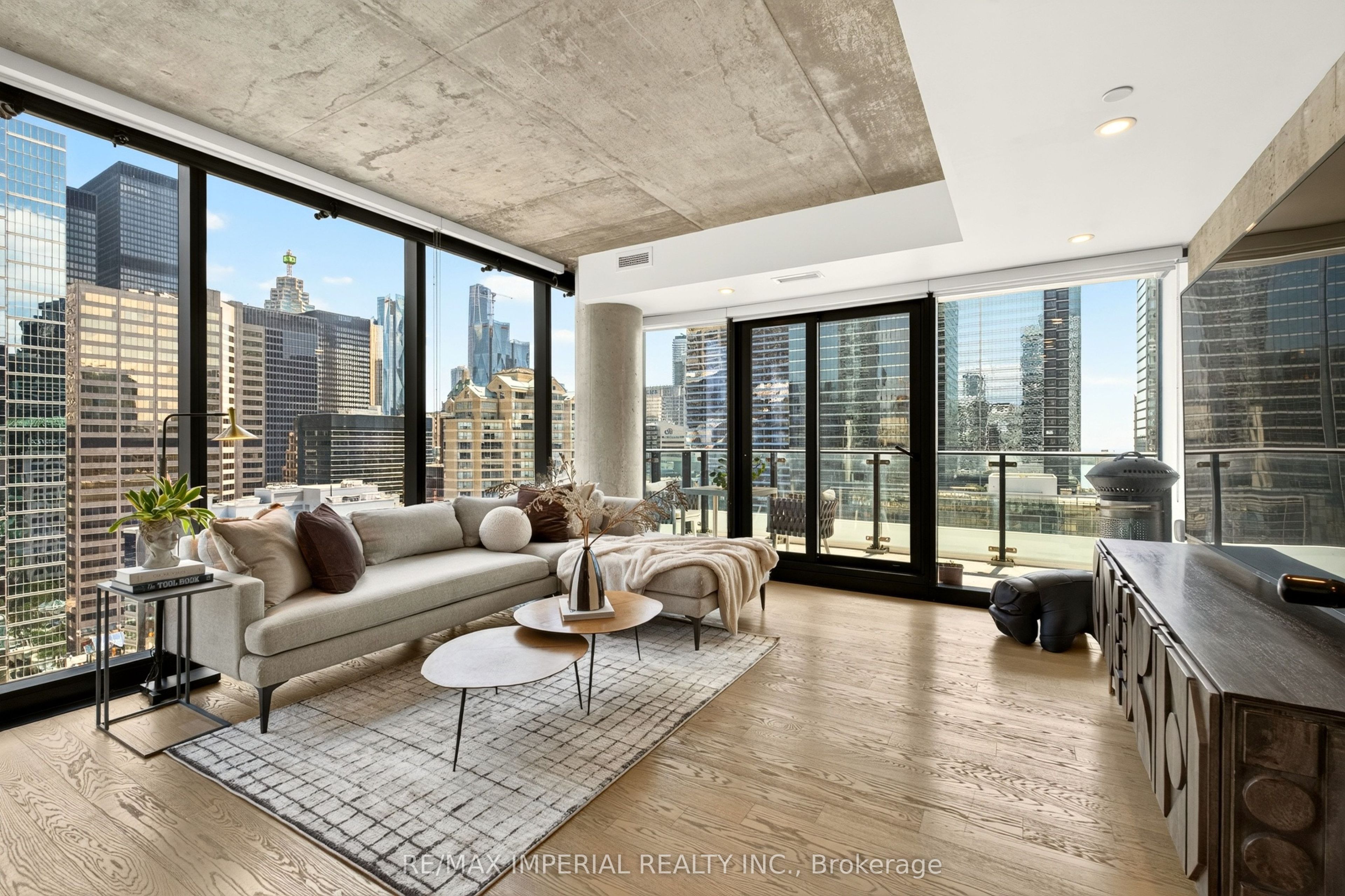 224 King Street W 1804