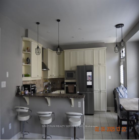 845 Asleton Boulevard